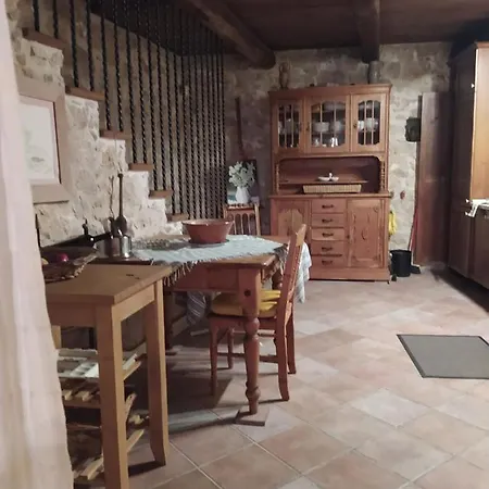 La Casa Del Orso Lecce ne' Marsi